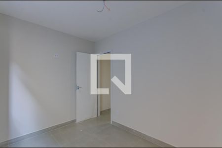 Quarto 1 de casa à venda com 2 quartos, 65m² em Planalto, Belo Horizonte