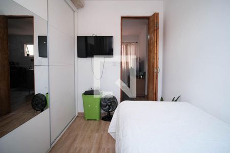 Quarto de apartamento à venda com 2 quartos, 48m² em Conjunto Habitacional Padre Manoel da Nóbrega, São Paulo