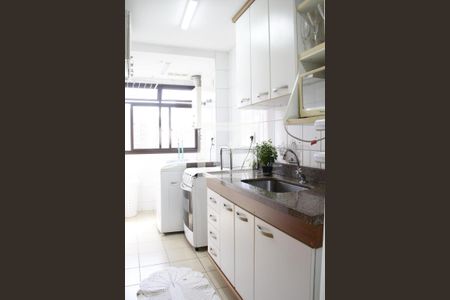 Cozinha de apartamento à venda com 2 quartos, 68m² em Barra da Tijuca, Rio de Janeiro