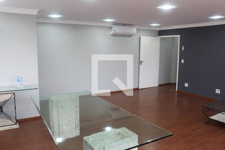 Sala/Quarto de kitnet/studio para alugar com 0 quarto, 84m² em Centro, São Caetano do Sul