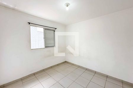 Quarto 1 de casa para alugar com 5 quartos, 200m² em Conjunto Residencial Santa Terezinha, São Paulo