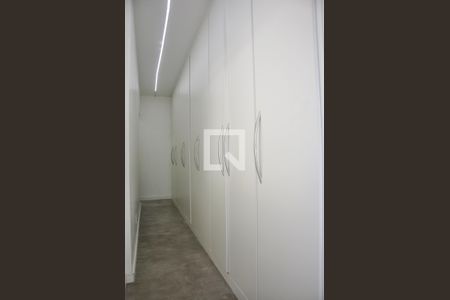 Closet de casa à venda com 3 quartos, 165m² em Lauzane Paulista, São Paulo