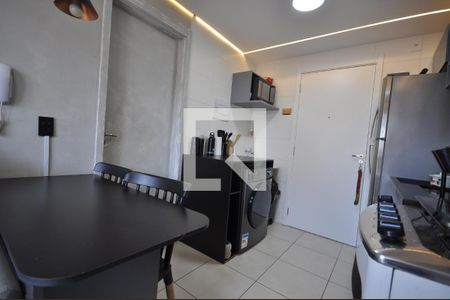 Sala/Cozinha de apartamento à venda com 1 quarto, 30m² em Vila Guilherme, São Paulo