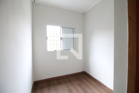 Quarto 2 de casa para alugar com 2 quartos, 52m² em Cidade São Mateus, São Paulo