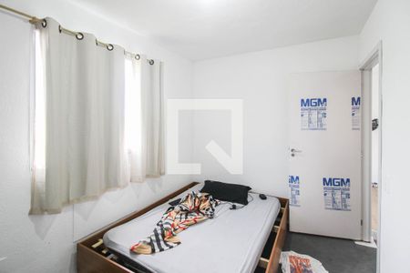 Quarto 1 de apartamento para alugar com 2 quartos, 20000m² em Jardim Alvorada, Nova Iguaçu