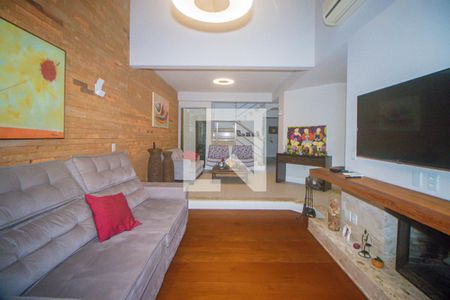 Sala de casa para alugar com 4 quartos, 310m² em Cristo Redentor, Porto Alegre