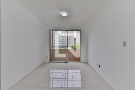 Sala de apartamento para alugar com 3 quartos, 64m² em Jardim Jaqueline, São Paulo