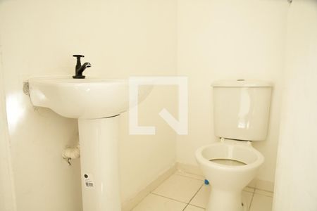 Lavabo de casa de condomínio para alugar com 2 quartos, 66m² em Jardim Petropolis, Cotia