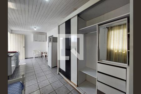 kitnet de casa para alugar com 1 quarto, 20m² em Vila Friburgo, São Paulo