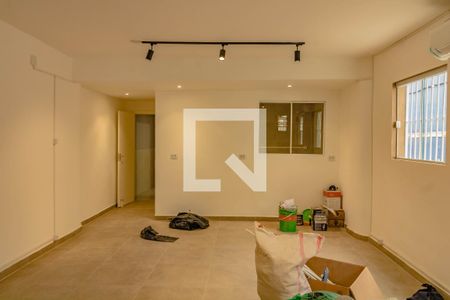 Sala de casa à venda com 3 quartos, 204m² em Jabaquara, São Paulo
