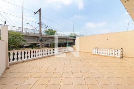 Casa à venda com 313m², 6 quartos e 7 vagas Casa à venda com 313m², 6 quartos e 7 vagasCasa 2 - Sacada