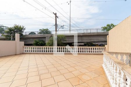 Casa à venda com 313m², 6 quartos e 7 vagas Casa à venda com 313m², 6 quartos e 7 vagasCasa 2 - Sacada