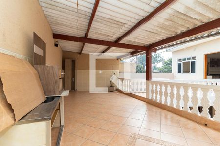 Casa à venda com 313m², 6 quartos e 7 vagas Casa à venda com 313m², 6 quartos e 7 vagasCasa 2 - Área de Serviço