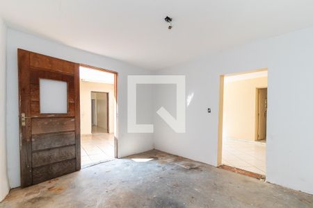 Casa à venda com 313m², 6 quartos e 7 vagas Casa à venda com 313m², 6 quartos e 7 vagasCasa 1 - Edícula