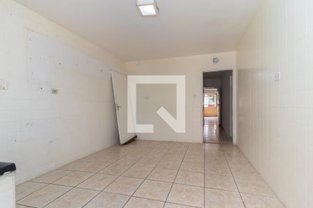 Casa à venda com 313m², 6 quartos e 7 vagas Casa à venda com 313m², 6 quartos e 7 vagasCasa 1 - Cozinha
