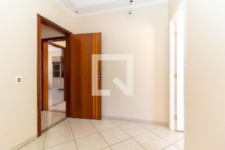 Casa à venda com 313m², 6 quartos e 7 vagas Casa à venda com 313m², 6 quartos e 7 vagasCasa 2 - Quarto 2