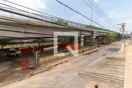 Casa à venda com 313m², 6 quartos e 7 vagas Casa à venda com 313m², 6 quartos e 7 vagasCasa 2 - Vista Sacada