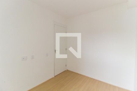 Quarto 2 de apartamento para alugar com 2 quartos, 36m² em Conjunto Residencial José Bonifácio, São Paulo