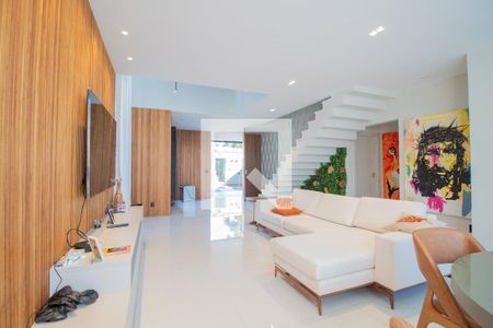 Casa de condomínio à venda com 400m², 4 quartos e 2 vagasSala 