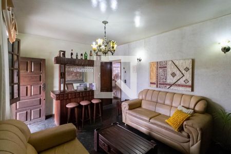 Sala 1  de casa para alugar com 4 quartos, 180m² em Santa Terezinha, Belo Horizonte