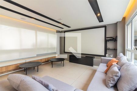 Apartamento à venda com 2 quartos, 99m² em Vila Ipojuca, São Paulo