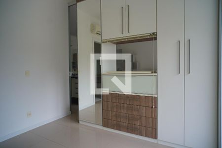 Quarto  de kitnet/studio para alugar com 1 quarto, 55m² em Itacorubi, Florianópolis