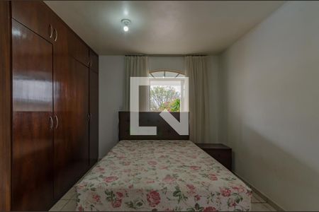 Quarto 1 de casa à venda com 3 quartos, 360m² em Canaã, Belo Horizonte