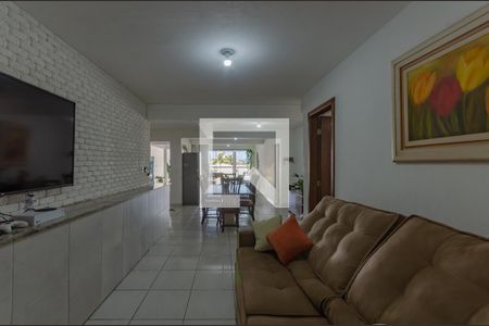 Sala de casa à venda com 3 quartos, 360m² em Canaã, Belo Horizonte