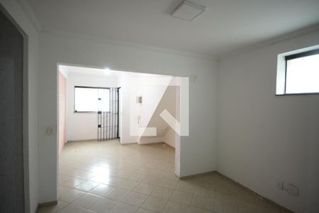 Sala de casa à venda com 4 quartos, 200m² em Vila Clementino, São Paulo