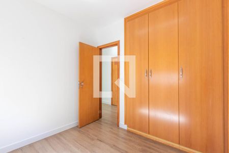 Quarto 2 de apartamento à venda com 3 quartos, 107m² em Belvedere, Belo Horizonte