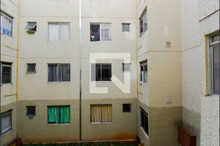 Quarto 1 - Vista  de apartamento para alugar com 2 quartos, 39m² em Vila Nova Bonsucesso, Guarulhos