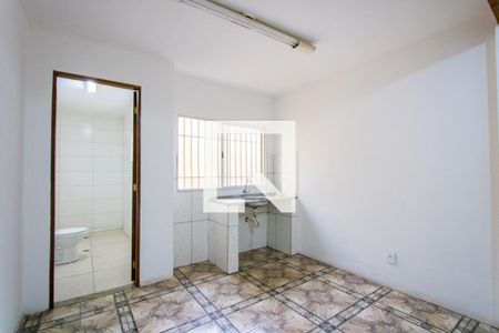 Casa para alugar com 1 quarto, 40m² em Jardim Santa Cristina, Santo André