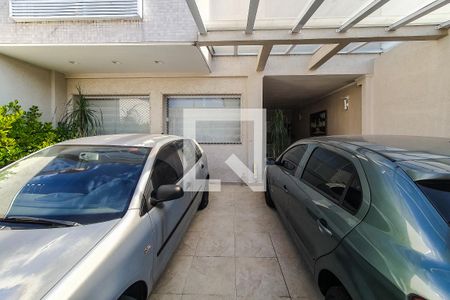 garagem de casa à venda com 5 quartos, 320m² em Vila Monumento, São Paulo