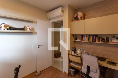 Quarto 1 de apartamento à venda com 3 quartos, 74m² em Buritis, Belo Horizonte