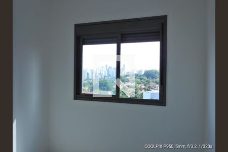 Vista da Rua de kitnet/studio à venda com 1 quarto, 28m² em Pinheiros, São Paulo