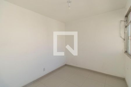 Quarto 1 de apartamento para alugar com 1 quarto, 32m² em Irajá, Rio de Janeiro