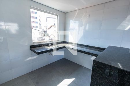 Cozinha de apartamento à venda com 3 quartos, 70m² em Dona Clara, Belo Horizonte