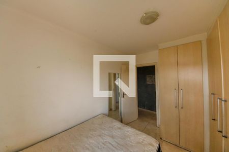 Quarto 1 de apartamento para alugar com 2 quartos, 64m² em Jardim Guairaca, São Paulo