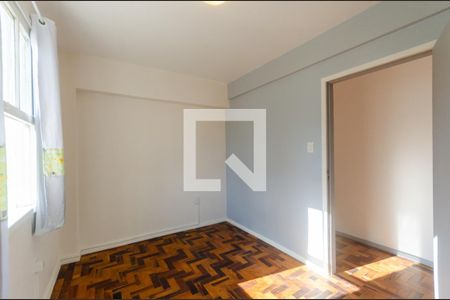 Quarto 1  de apartamento para alugar com 2 quartos, 61m² em Jardim Botânico, Porto Alegre