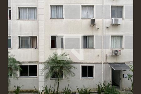 Quarto 1 - Vista de apartamento para alugar com 2 quartos, 50m² em Parque Santa Fé, Porto Alegre