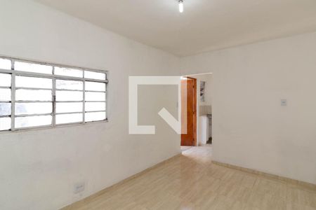 Quarto de casa para alugar com 1 quarto, 30m² em Vila Nhocune, São Paulo