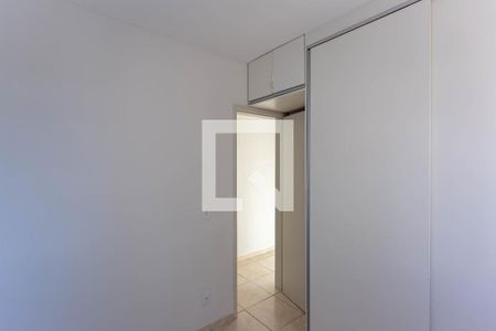 Quarto 1 de apartamento para alugar com 3 quartos, 75m² em Castelo, Belo Horizonte