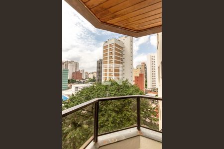 Sacada de apartamento para alugar com 2 quartos, 80m² em Moema, São Paulo