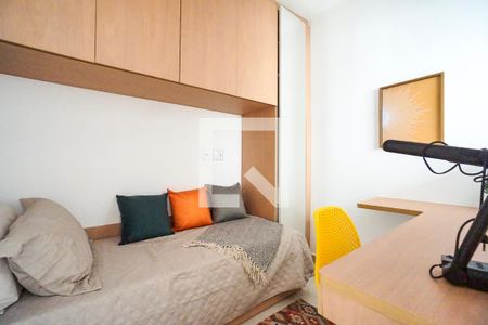 Quarto 01 de apartamento para alugar com 2 quartos, 34m² em Cidade Mãe do Céu, São Paulo