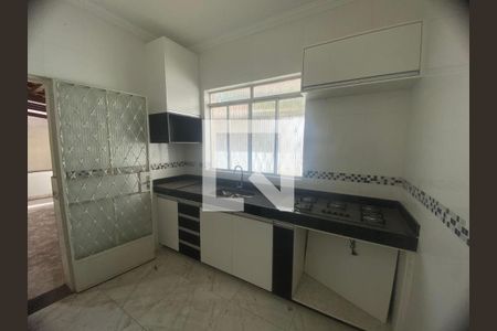 Casa à venda com 3 quartos, 253m² em Eldorado, Contagem