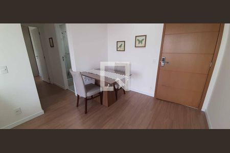 Sala de apartamento à venda com 2 quartos, 60m² em Centro, Osasco