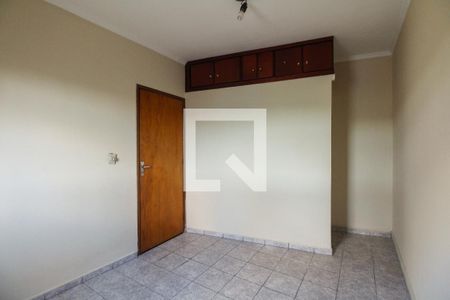 Casa 01 - Quarto de casa para alugar com 3 quartos, 120m² em Vila Ré, São Paulo