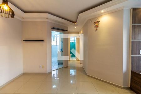 Sala de apartamento à venda com 2 quartos, 57m² em Piratininga, Osasco