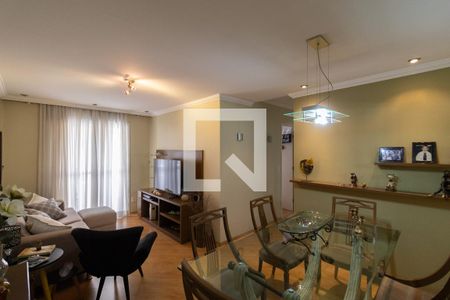 Sala de apartamento à venda com 2 quartos, 72m² em Vila Marieta, São Paulo