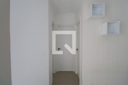 Corredor de apartamento à venda com 2 quartos, 43m² em Vila Pompéia, São Paulo